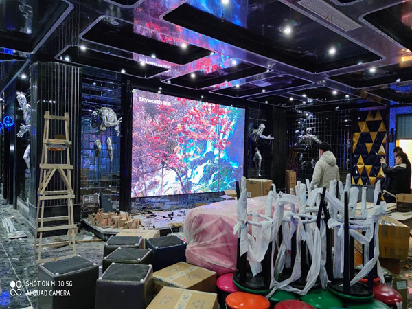 浦北室内P2.5全彩显示屏